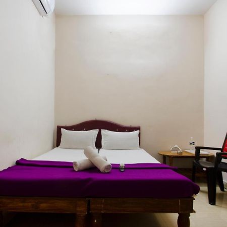 Hotel Sri Sai Balaji ไฮเดอราบัด ภายนอก รูปภาพ