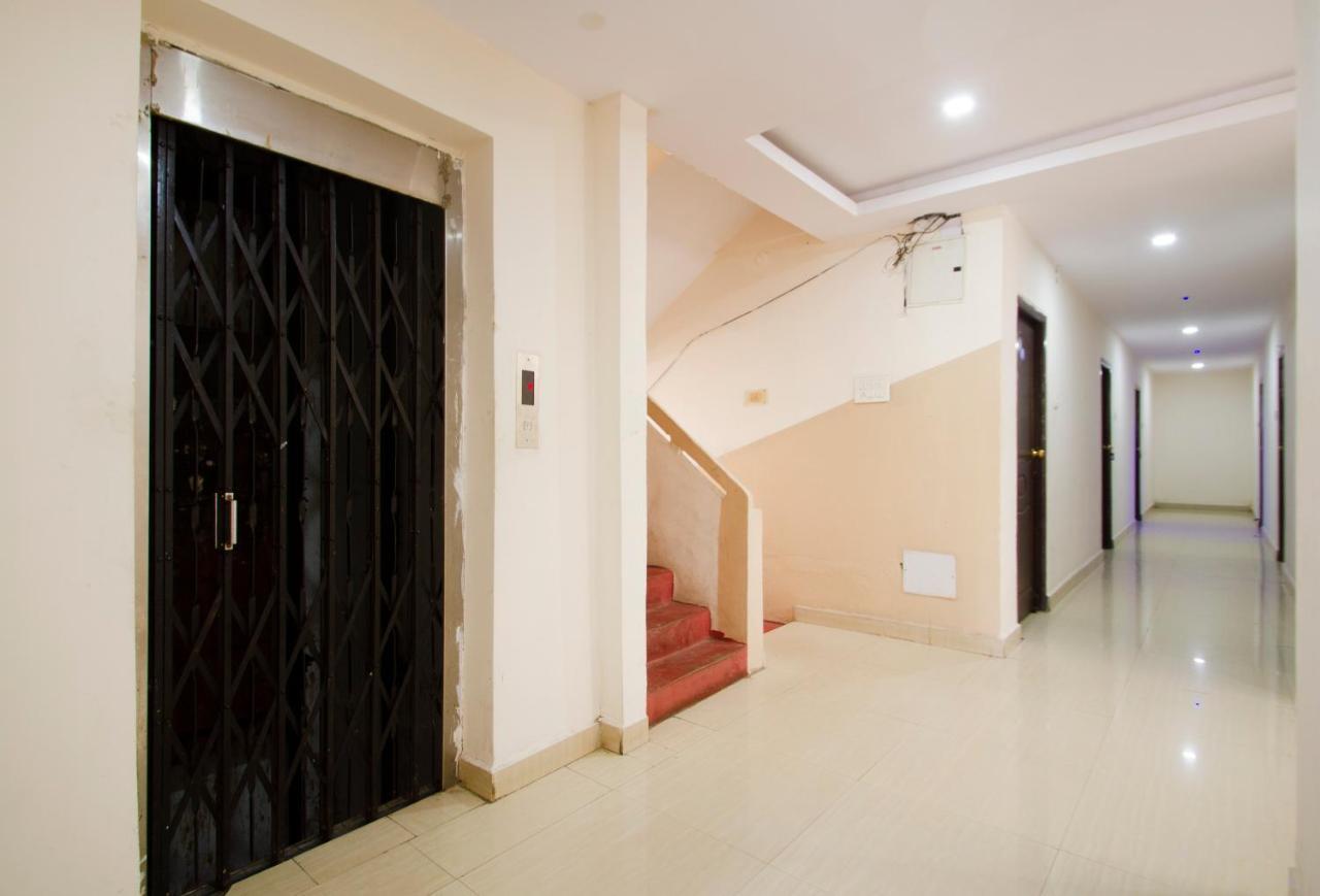 Hotel Sri Sai Balaji ไฮเดอราบัด ภายนอก รูปภาพ
