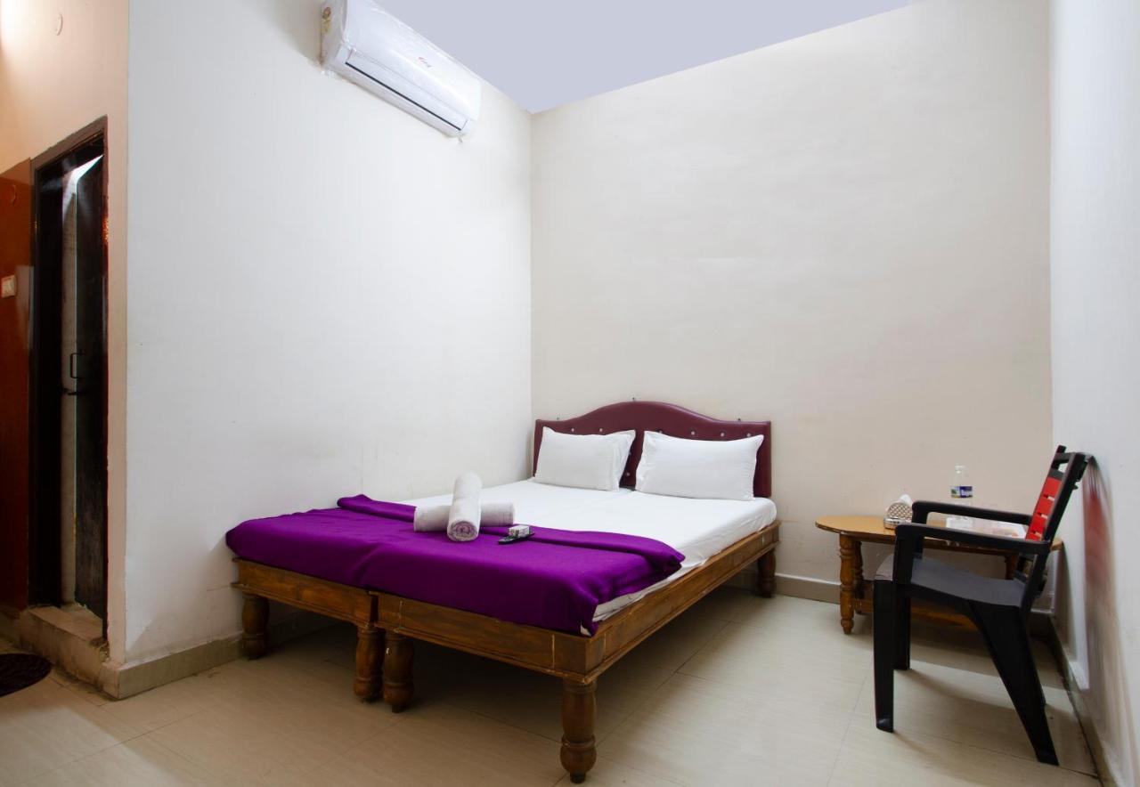 Hotel Sri Sai Balaji ไฮเดอราบัด ภายนอก รูปภาพ